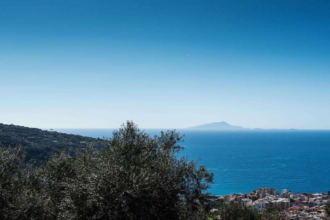 Casa Floriana Lejlighed Vico Equense Eksteriør billede